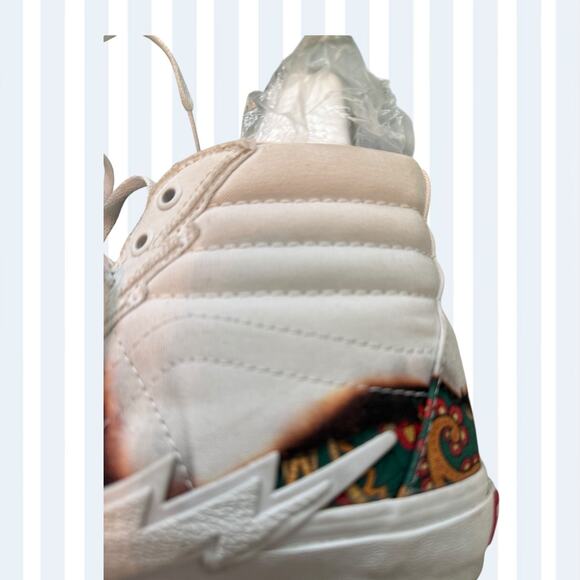 Vans Off The Wall Sk8Hi High Tops Lightning Bolt Sole Multicolor Paisley 9.5W 8M - Picture 4 of 7